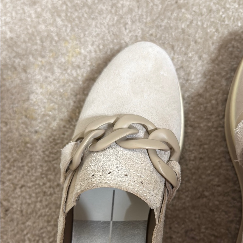 Dolce Vita Elegant Beige Platform Loafers - Picture 3 of 5